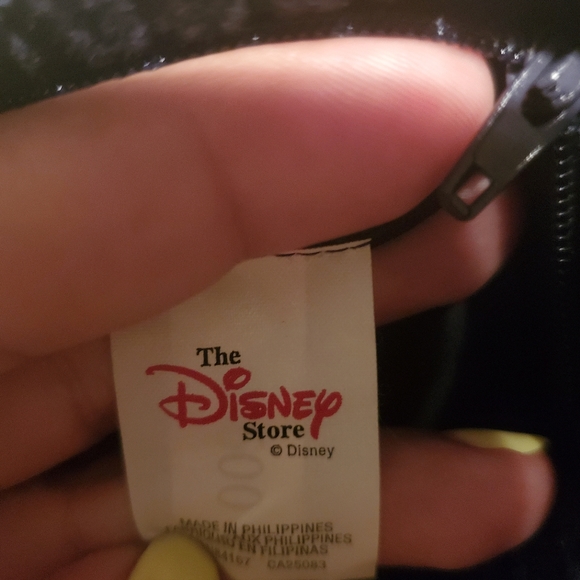 Vintage Winnie the Pooh and Piglet Crossbody - Picture 7 of 7